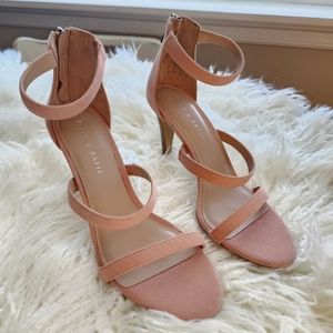 Size 10 women's pink strappy heels
